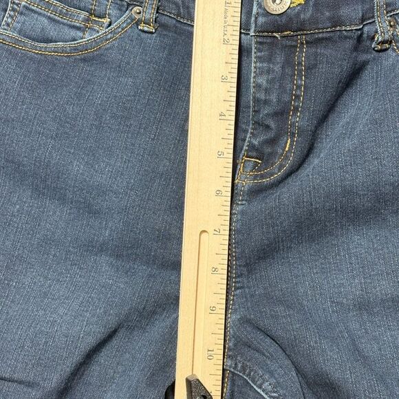 Torrid Womens Premium Bombshell Skinny Jeans Denim Size 18 SHORT - Picture 7 of 11